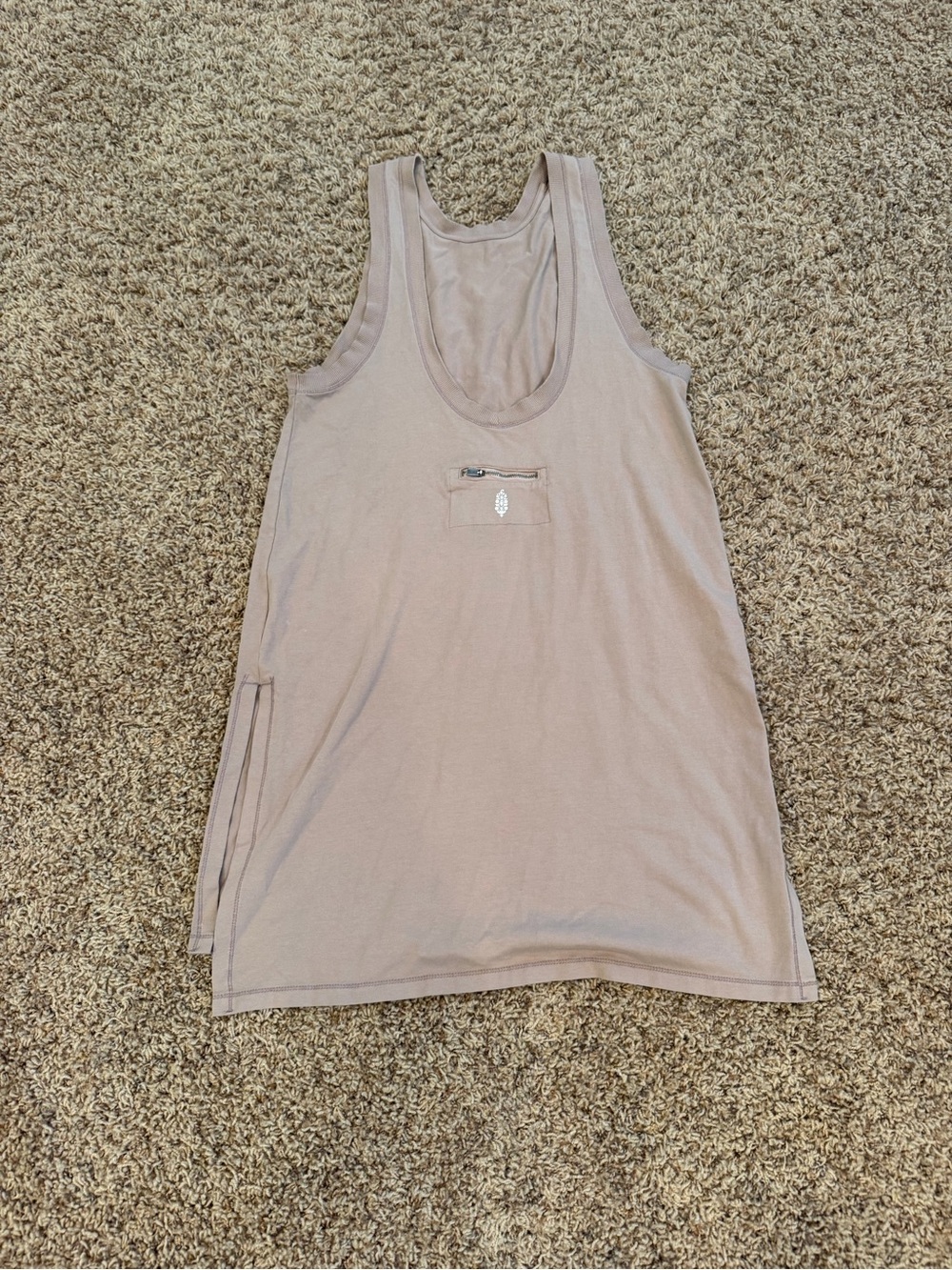 Free People. Women's Sleeveless Tank Top in Light Taupe